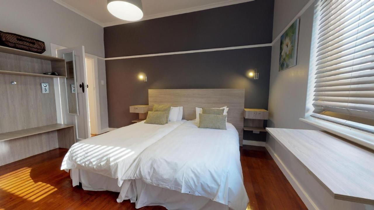 Port View Guest House Cape Town Exterior photo